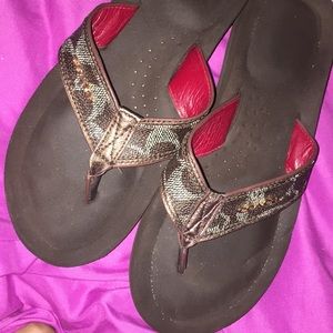 Coach flip flops